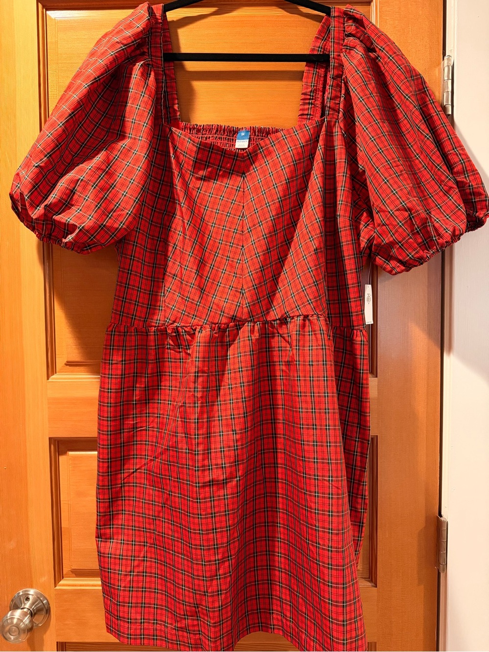 Old Navy Red Plaid Puff-Sleeve Midi Dress